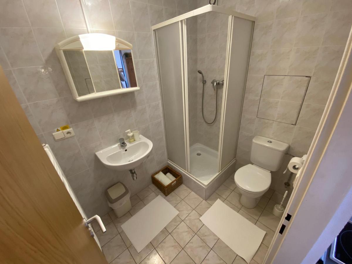 Apartment The Legits