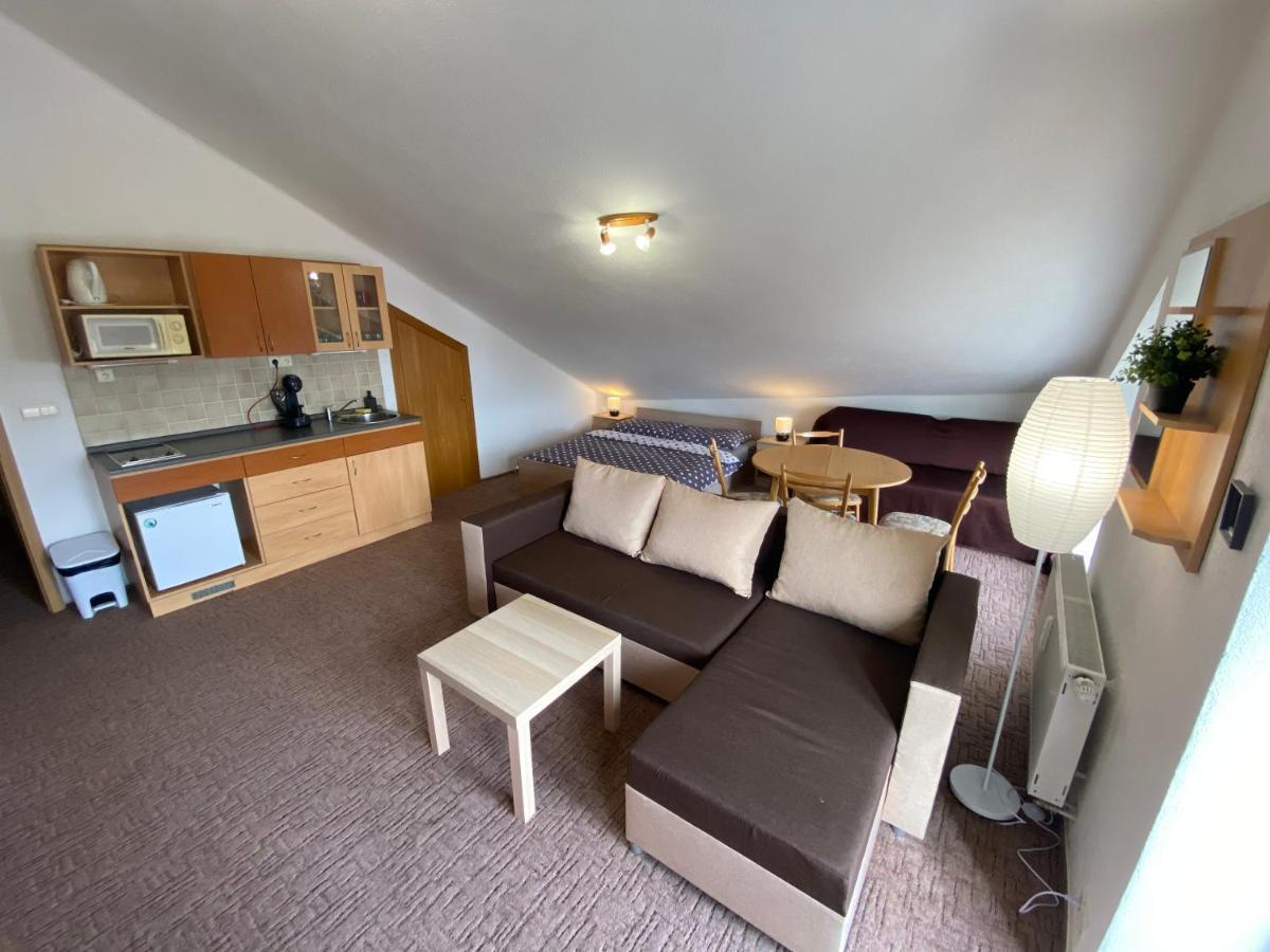 The Legits Apartment *