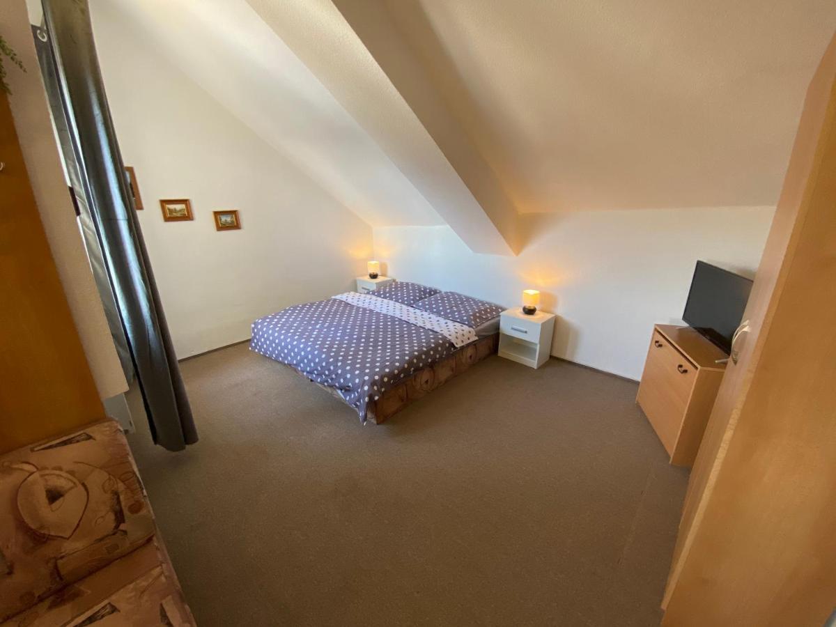 Apartment The Legits