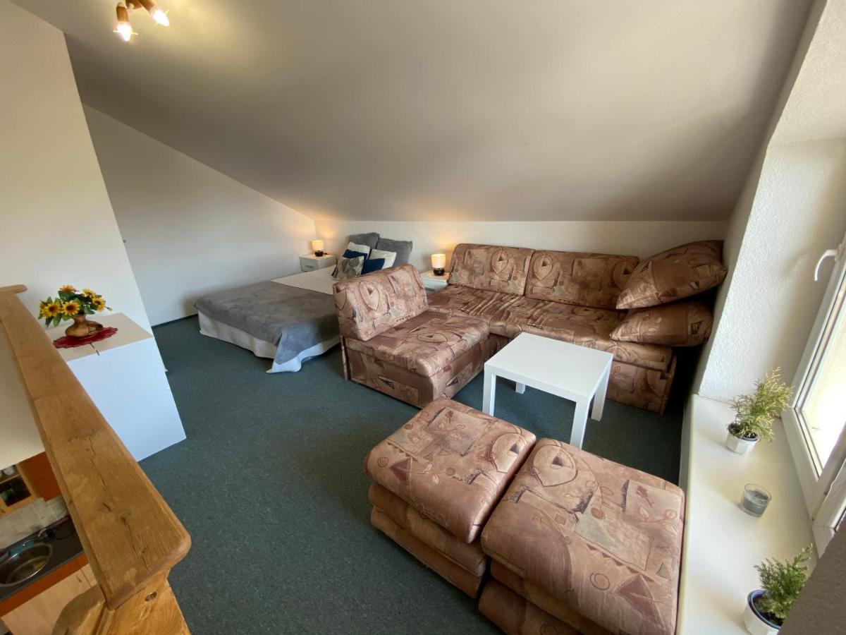 Apartment The Legits
