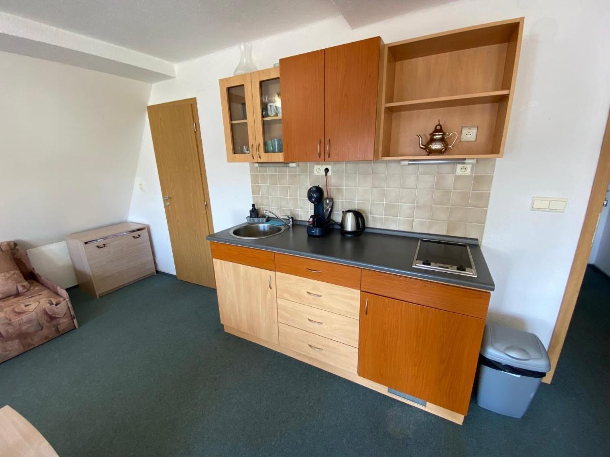 Apartment The Legits